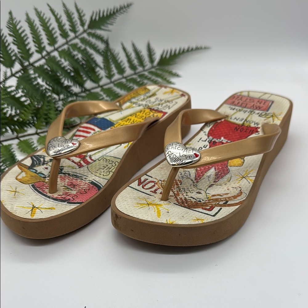 Brighton Tan and Cream Sandals with Retro Design